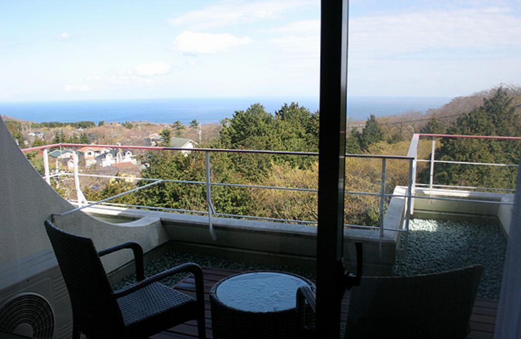 Izumigo Izukogen Dog Paradise Hotel & Cottage Ito  Pokój zdjęcie